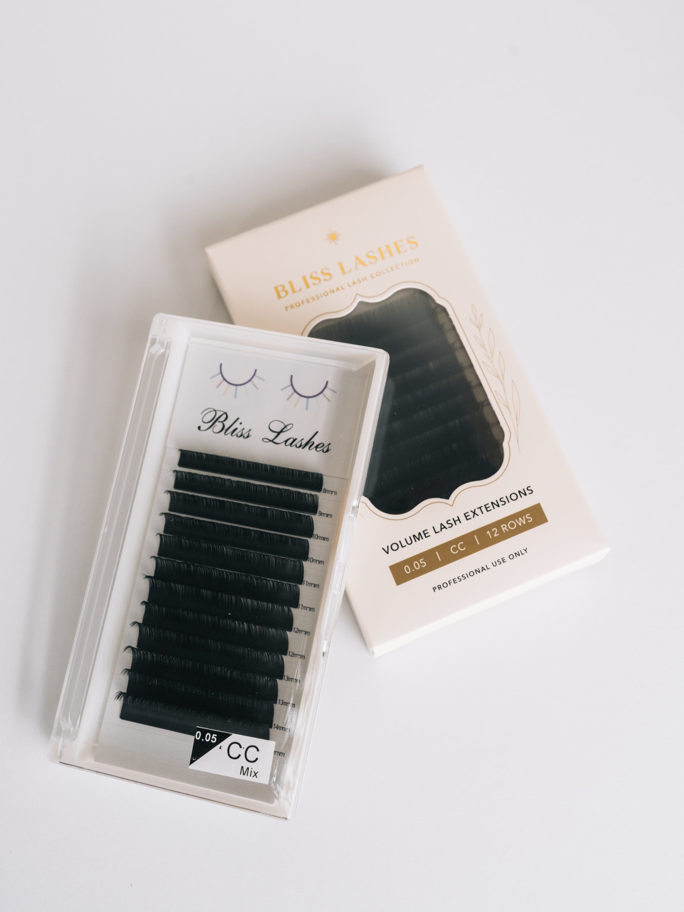 Bliss Lashes Premium Volume Lash Extensions 0.05 CC Curl mixed length