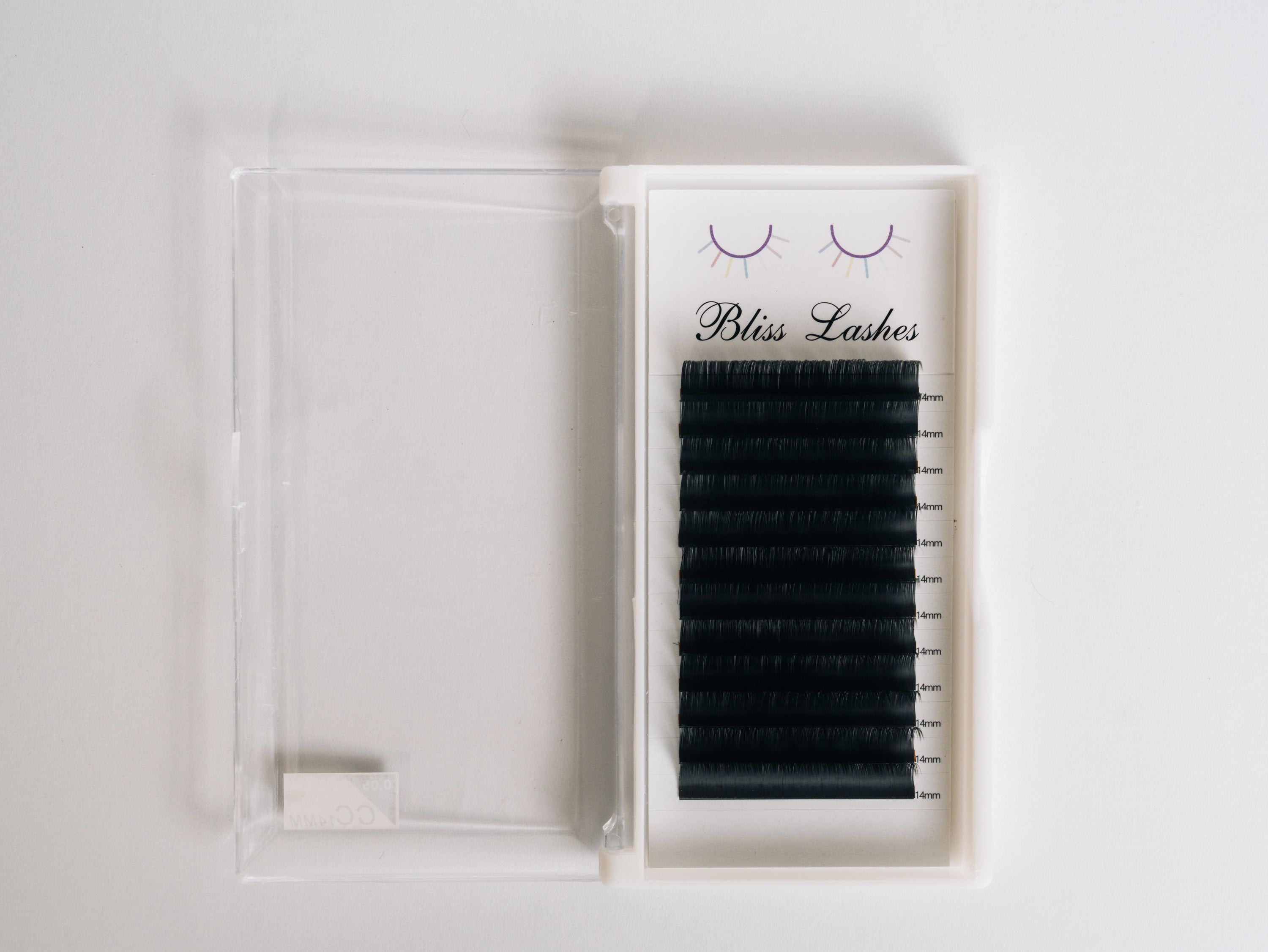 Open tray of Bliss Lashes 14mm single-length volume lash extensions